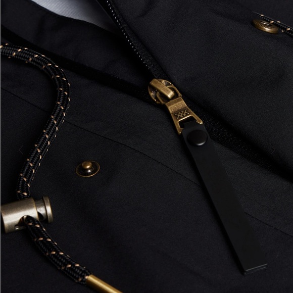 Rhone Tens Black Hooded Long Raincoat Jacket NWT Size L Waterproof Outerwear - Picture 8 of 8